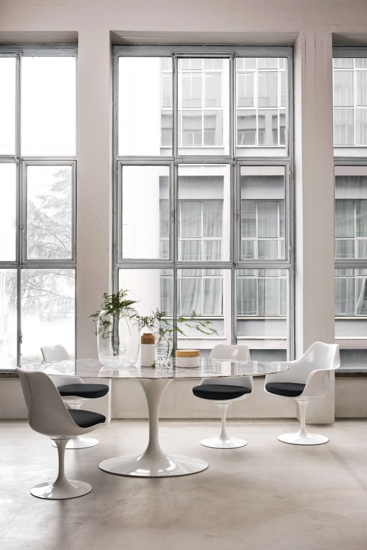 Knoll-International-Tulip-Armchair61bc8_1920x1920.jpg
